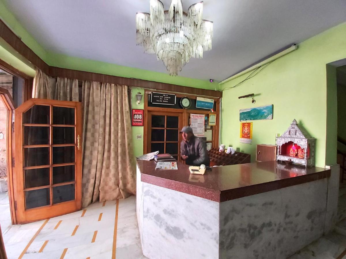 Hotel Radhe Continental Nainital Exterior foto
