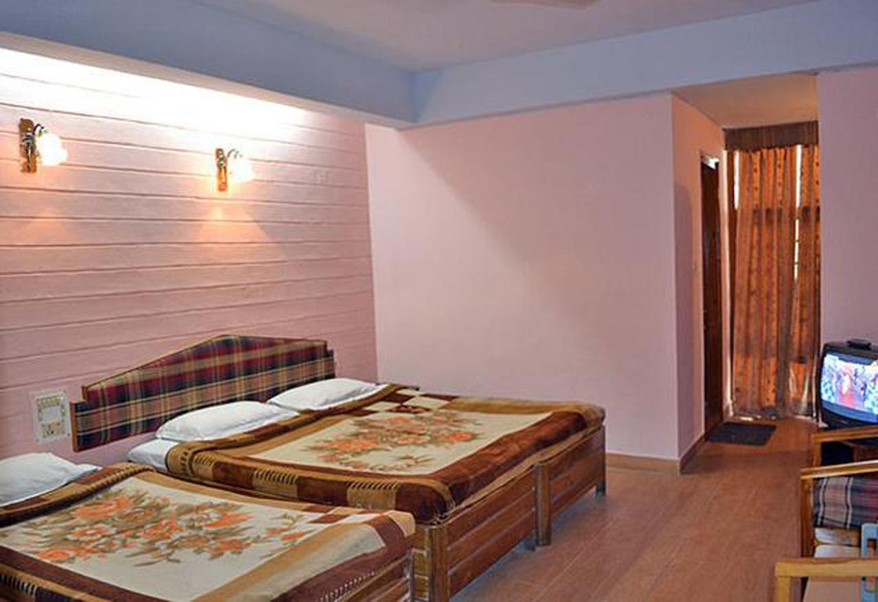 Hotel Radhe Continental Nainital Exterior foto
